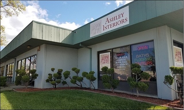 Hunter Douglas Dealer Image